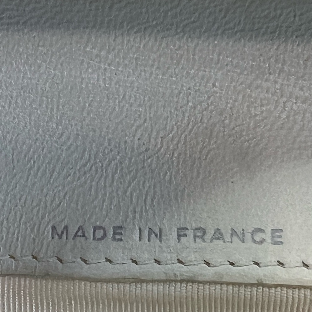 Chanel White Perforated Leather Continental Wallet w/Silver CC Hardware/Logo - Picture 8 of 16